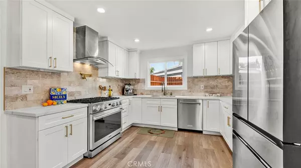 Yorba Linda, CA 92886,18701 Piper PL