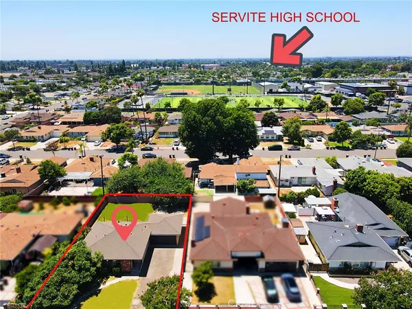 Anaheim, CA 92801,919 N Onondaga AVE