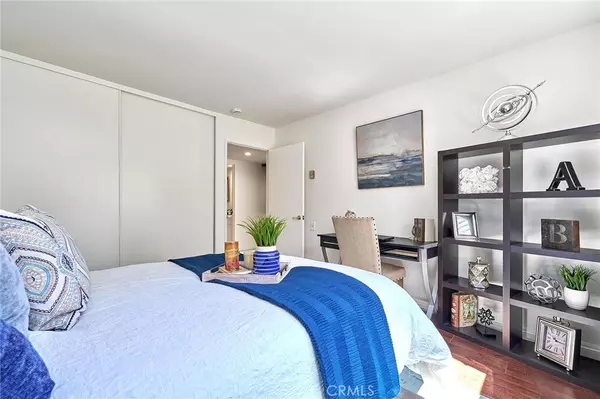 Laguna Woods, CA 92637,3300 Via Carrizo #D