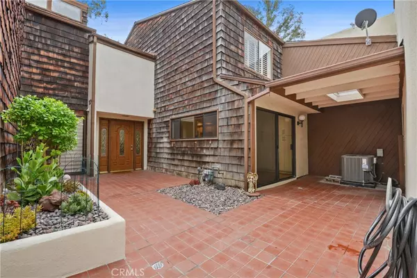 Whittier, CA 90605,9434 Friendly Woods