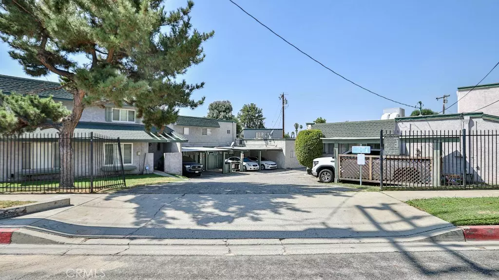 3600 Mountain Ave #14E, San Bernardino, CA 92404