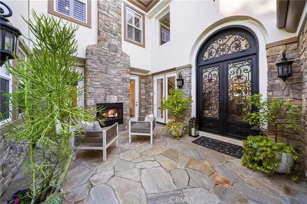 19731 Estate Circle, Huntington Beach, CA 92648