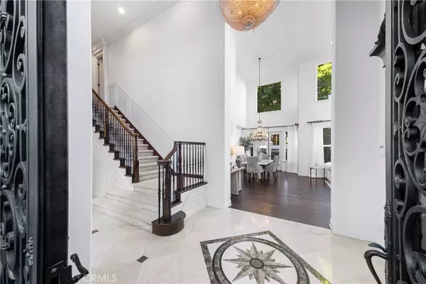 Huntington Beach, CA 92648,19731 Estate Circle