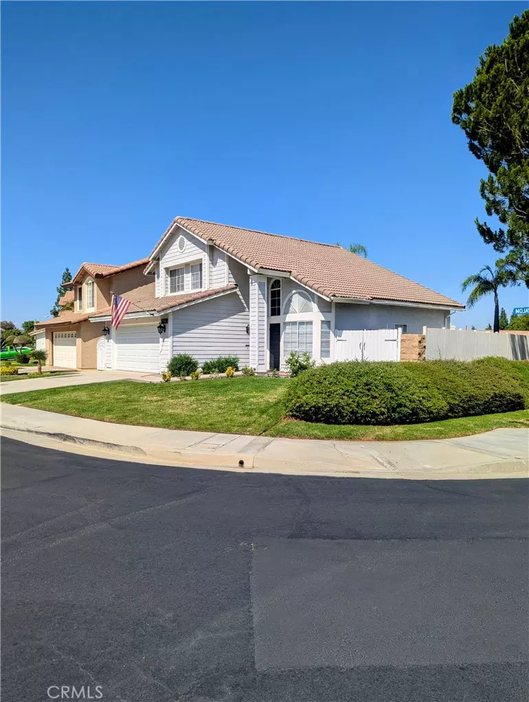 Corona, CA 92882,1701 Mojave View