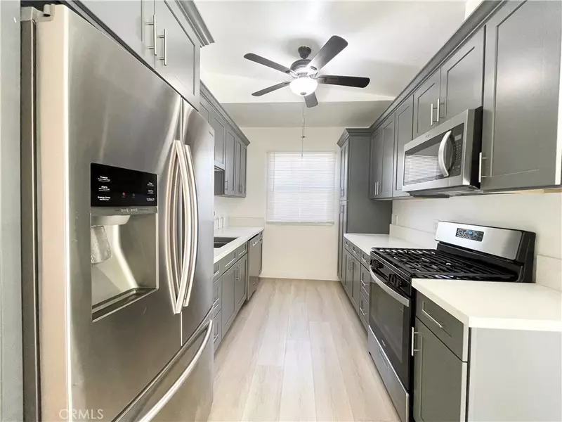 1804 E Holly Oak, West Covina, CA 91791