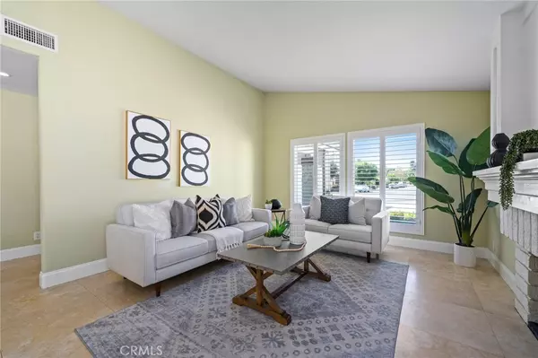 Lake Forest, CA 92630,22292 Silent Brook