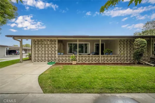 Seal Beach, CA 90740,13361 El Dorado DR #201F