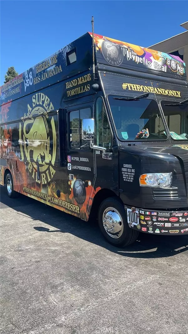 Orange, CA 92866,801 S TUSTIN ST