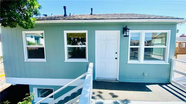 Corona Del Mar, CA 92625,612 Narcissus AVE