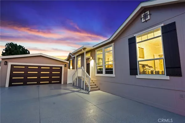 Long Beach, CA 90810,3595 Santa Fe Avenue, #302