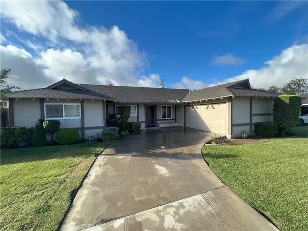 Orange, CA 92867,2206 E Athens AVE