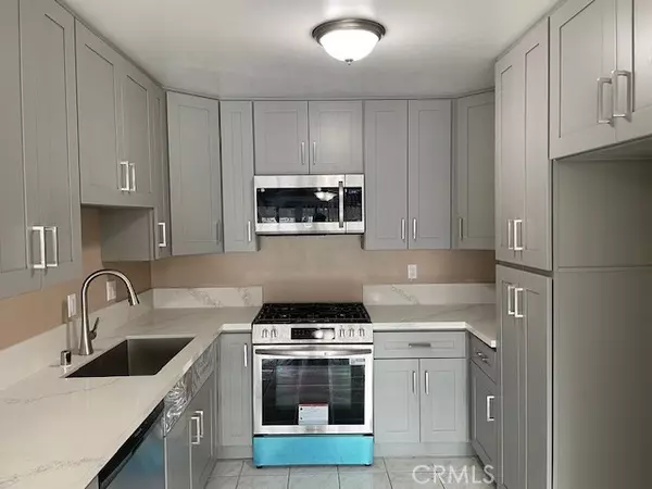 Anaheim, CA 92804,2153 W Churchill