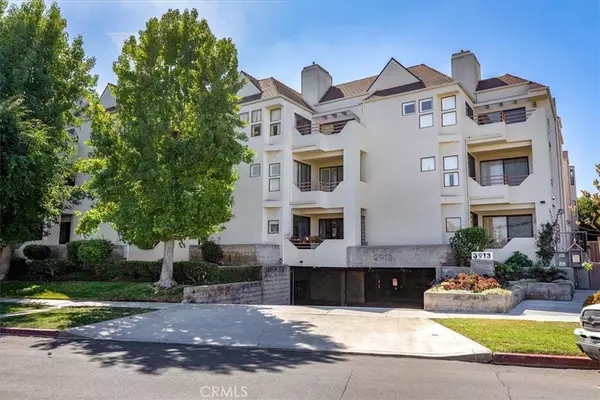 Long Beach, CA 90807,3913 N Virginia Road #108