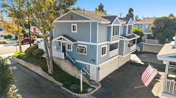 211 Saybrook, Costa Mesa, CA 92627