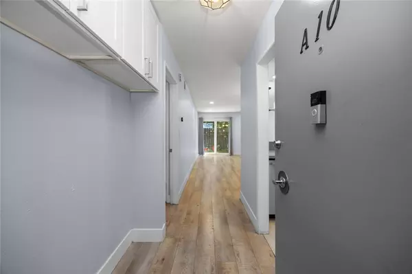 Anaheim, CA 92801,278 N Wilshire AVE #A10