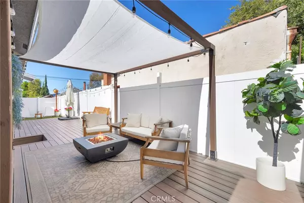 2701 E 17th ST E, Long Beach, CA 90804