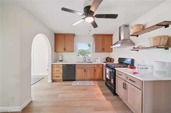 11285 11285 Cherry ave, Cherry Valley, CA 92223