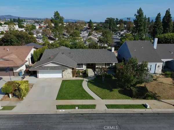 Placentia, CA 92870,1302 Warren ST