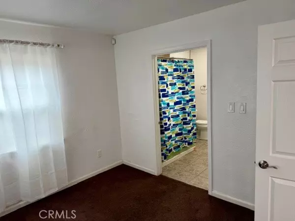 Compton, CA 90222,1404 N Culver