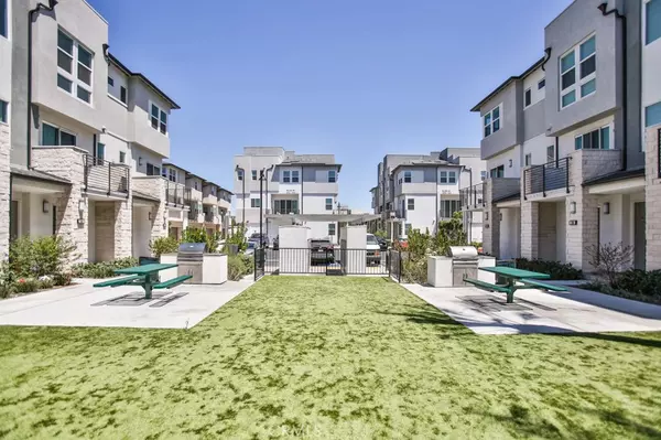 Anaheim, CA 92805,1703 1703 W Cara