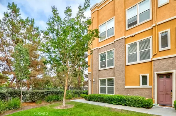 Fullerton, CA 92833,1108 Jewett DR