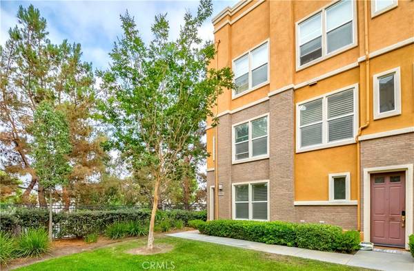 Fullerton, CA 92833,1108 Jewett DR