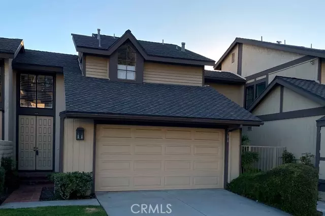 2306 Applewood CIR, Fullerton, CA 92833
