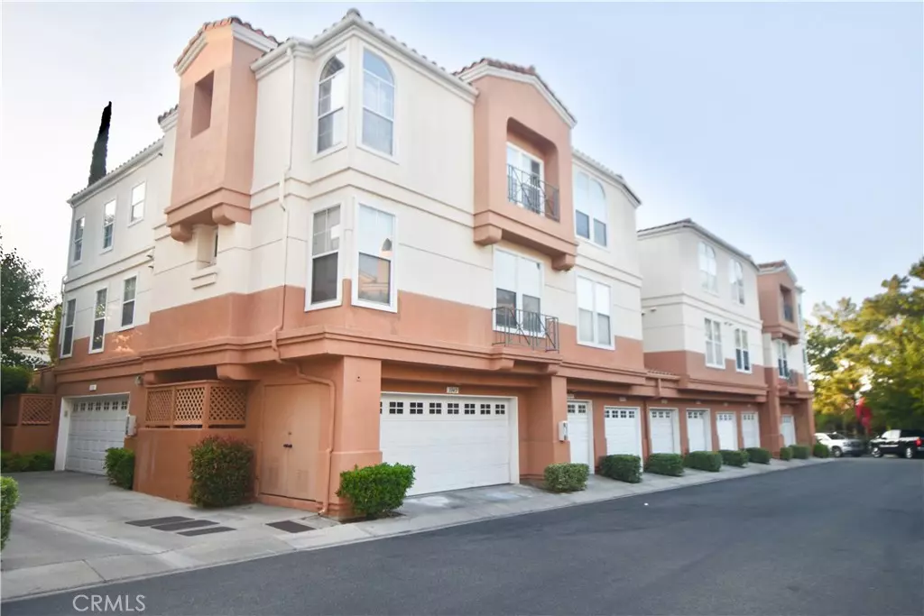 Anaheim, CA 92808,1041 S San Marino WAY