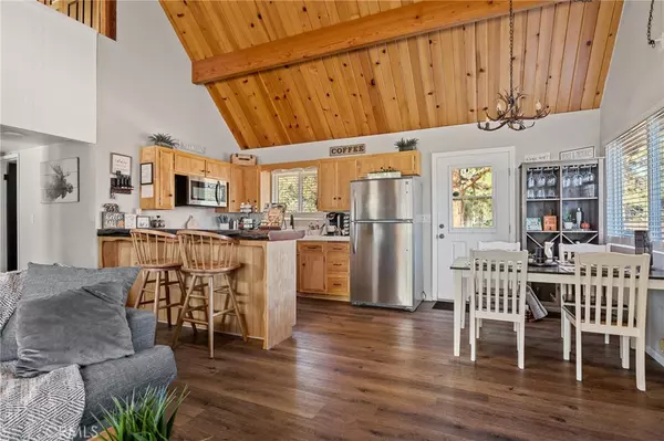 Big Bear, CA 92314,642 Villa Grove