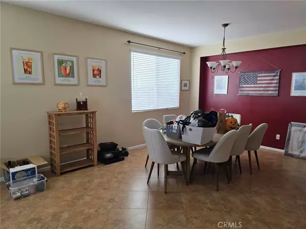 Eastvale, CA 92880,13491 Falcon Ridge RD