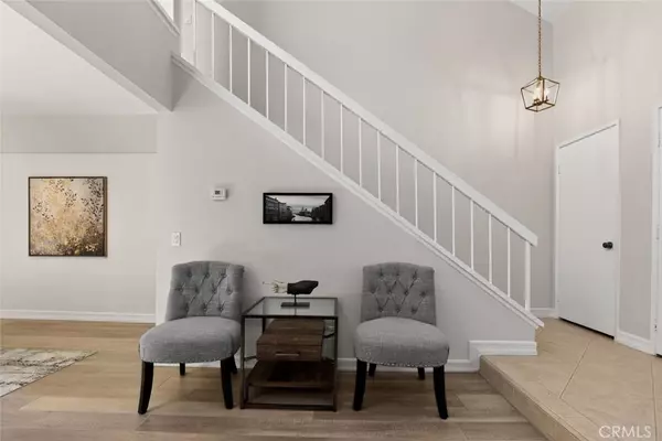 Irvine, CA 92614,26 Claret #40