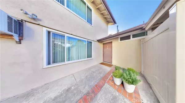 Fullerton, CA 92833,1648 Via Mirada #B