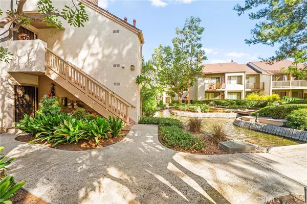 Garden Grove, CA 92840,10560 Lakeside DR N #B