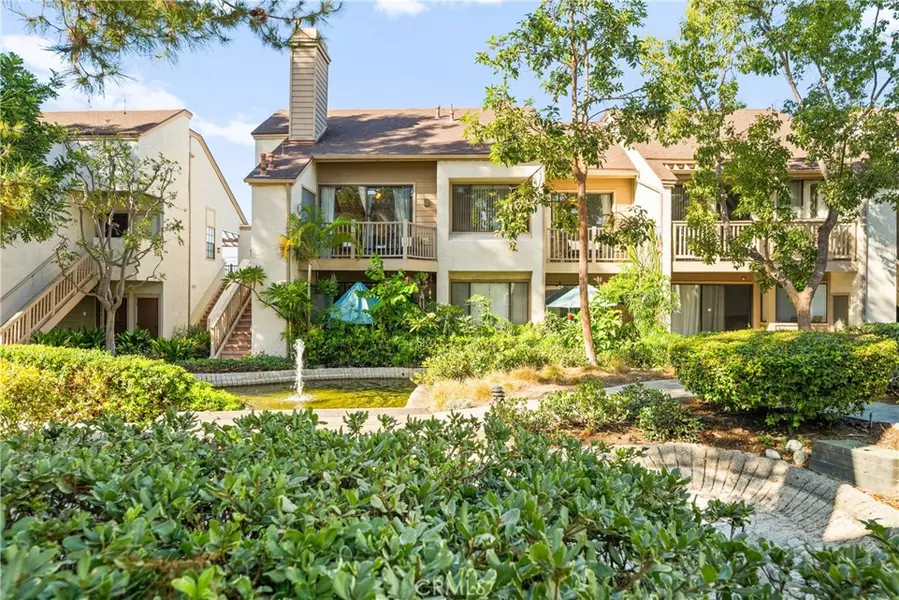 10560 Lakeside DR N #B, Garden Grove, CA 92840