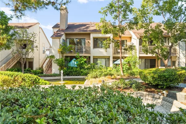 10560 Lakeside DR N #B, Garden Grove, CA 92840