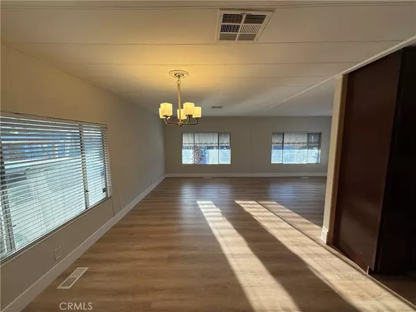 Jurupa Valley, CA 92509,4041 Pedley Rd #74