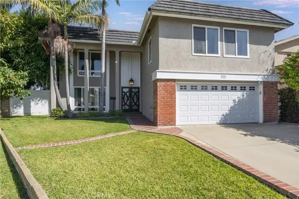 3560 Iris Cir, Seal Beach, CA 90740