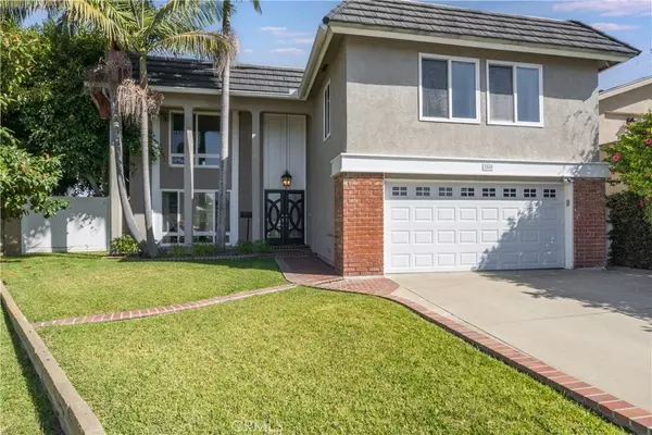 3560 Iris Cir, Seal Beach, CA 90740
