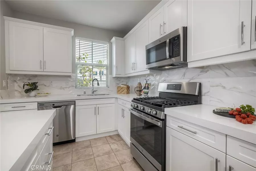 1132 Delpy View, Vista, CA 92084