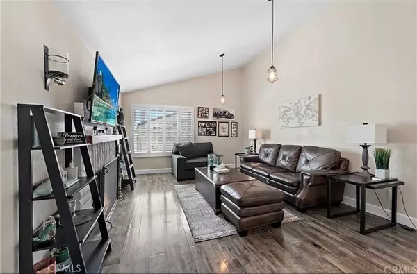 Yorba Linda, CA 92886,6831 6831 Foxborough CT