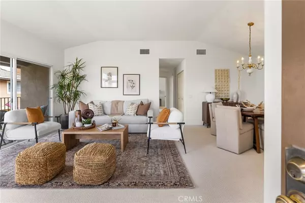 Anaheim Hills, CA 92808,8123 E Oak Ridge CIR