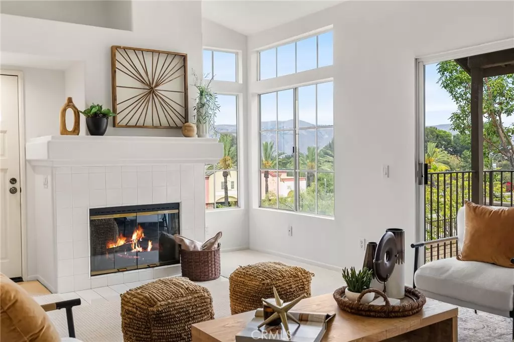 Anaheim Hills, CA 92808,8123 E Oak Ridge CIR