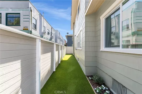 Long Beach, CA 90802,1904 E 2nd #1904