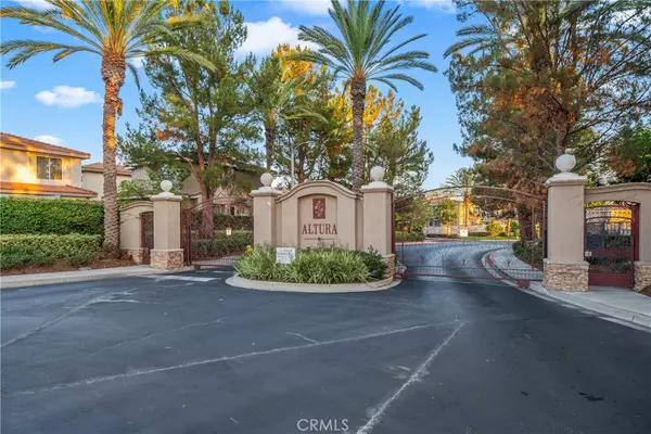 1561 Ismail PL, Placentia, CA 92870