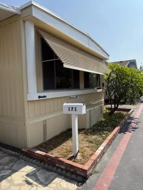 Anaheim, CA 92804,3050 BALL rd #171