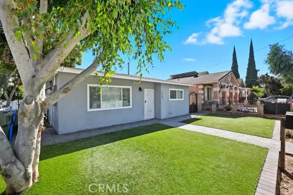 7010 San Vincente,  Paramount,  CA 90723