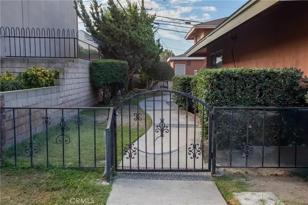 Anaheim, CA 92801,1810 W Greenleaf AVE
