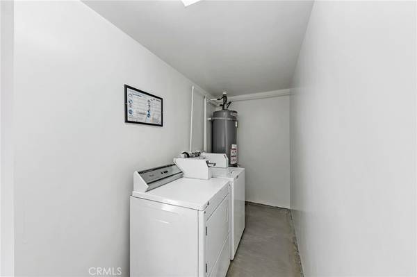 Long Beach, CA 90802,412 N Rose