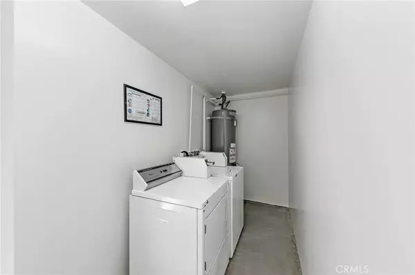 Long Beach, CA 90802,412 N Rose