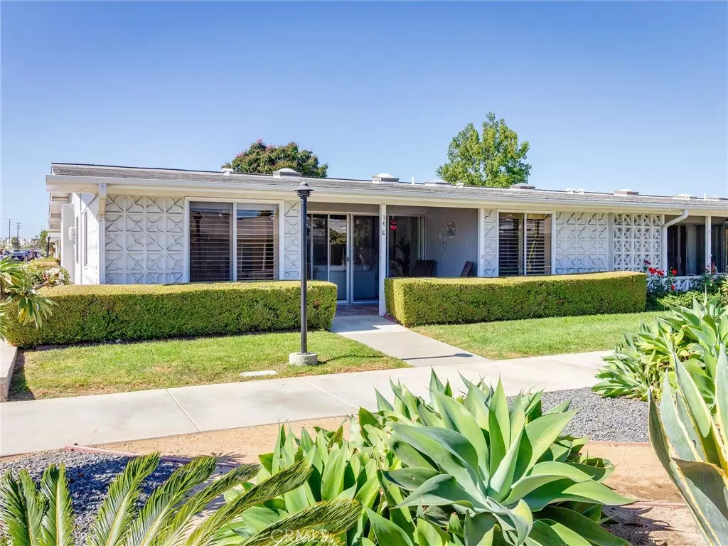 Seal Beach, CA 90740,1661 Monterey RD #16-L